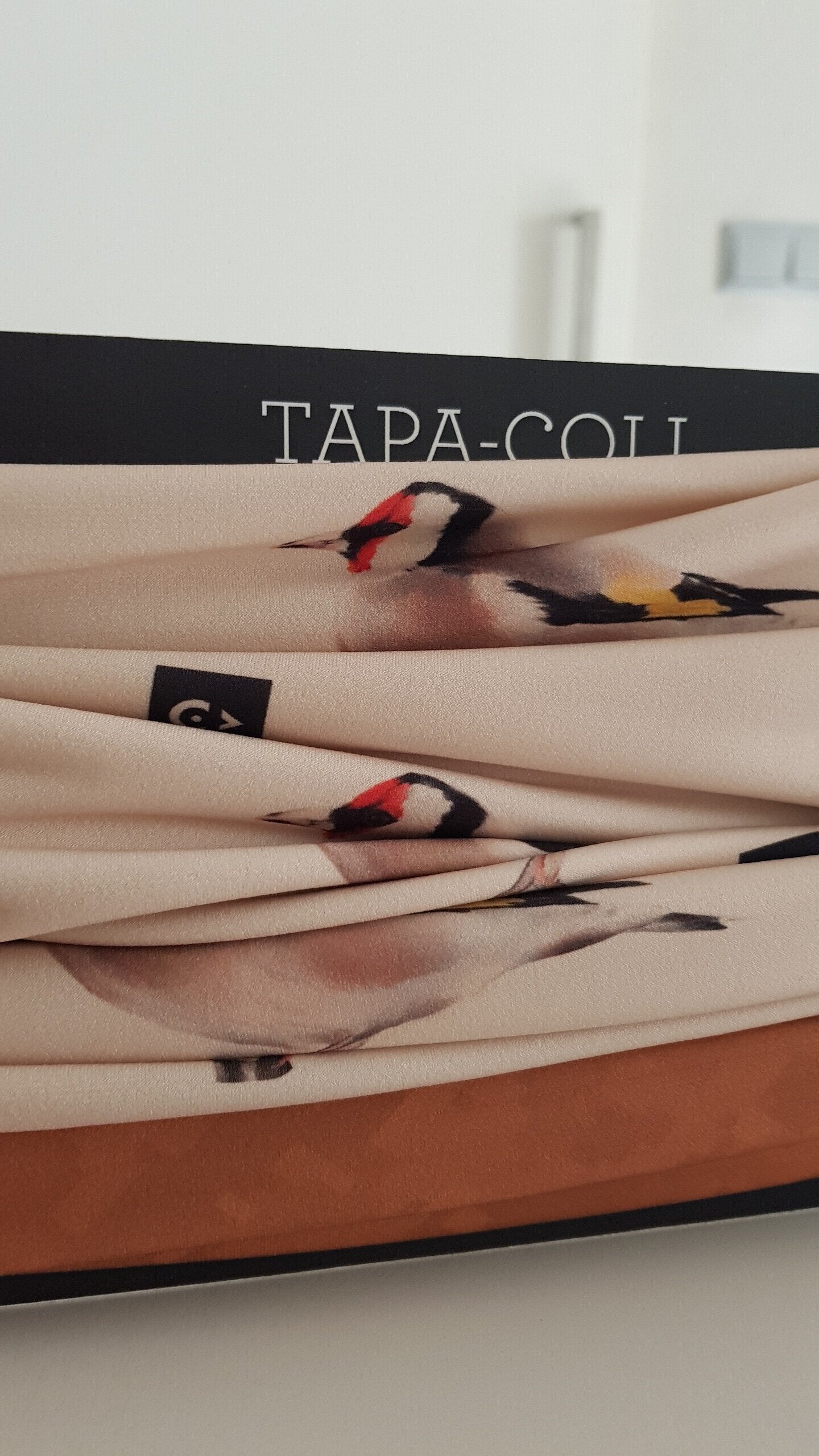 Tapa-coll CADERNERA